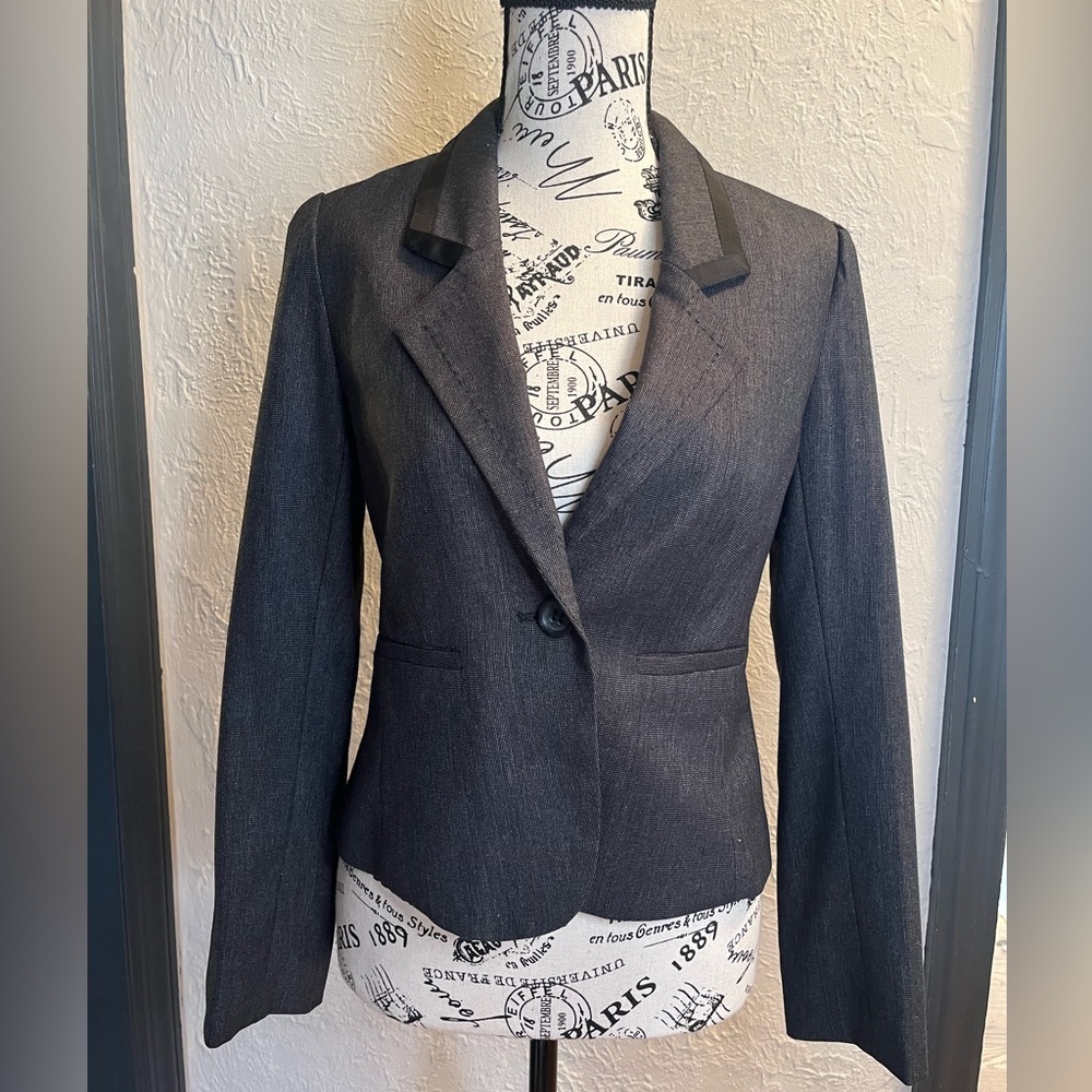 Ann Taylor Loft Suit Jacket size 2P
